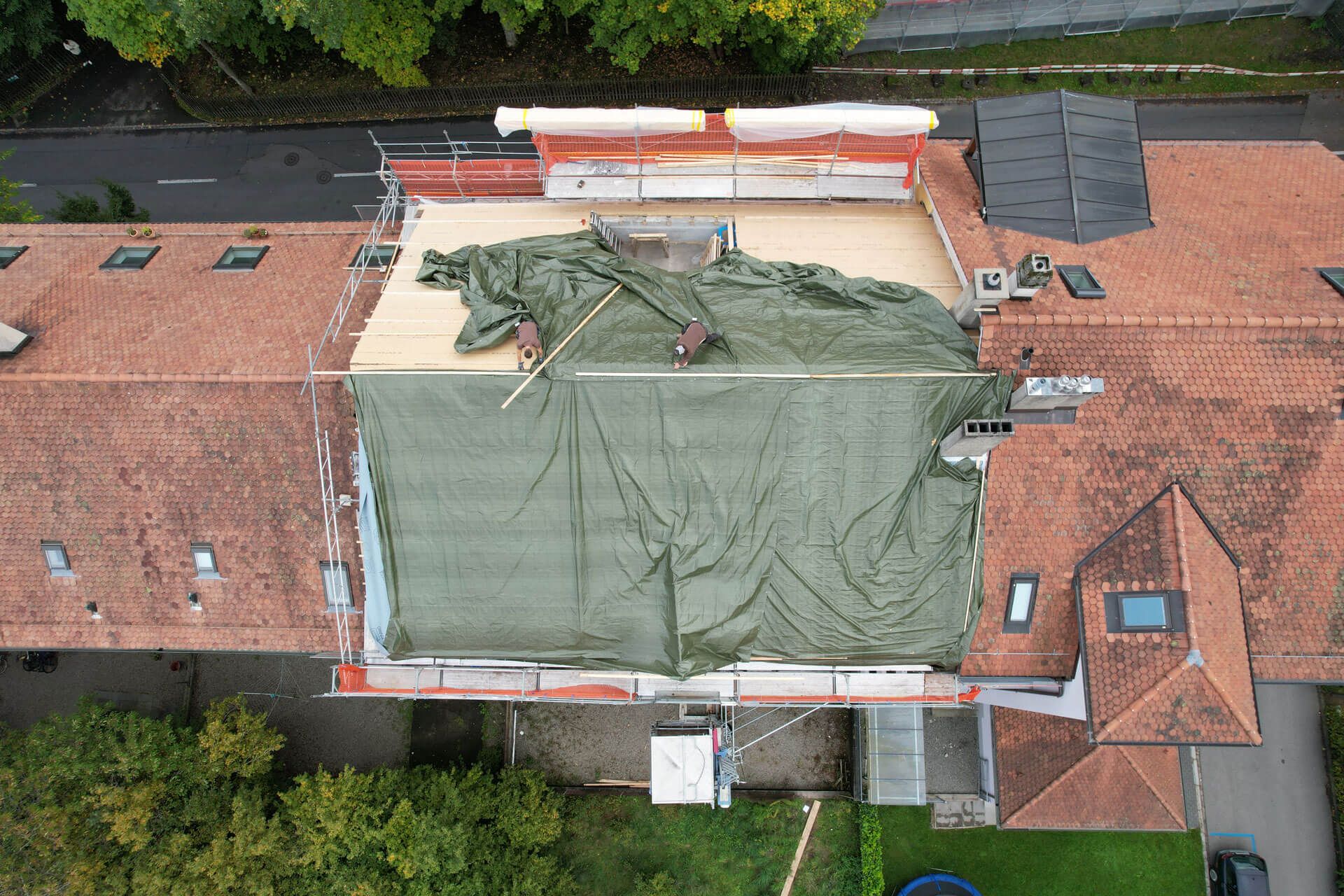 Absturzsicherungen in der Region Zürich – Foto: KUGE Bau AG