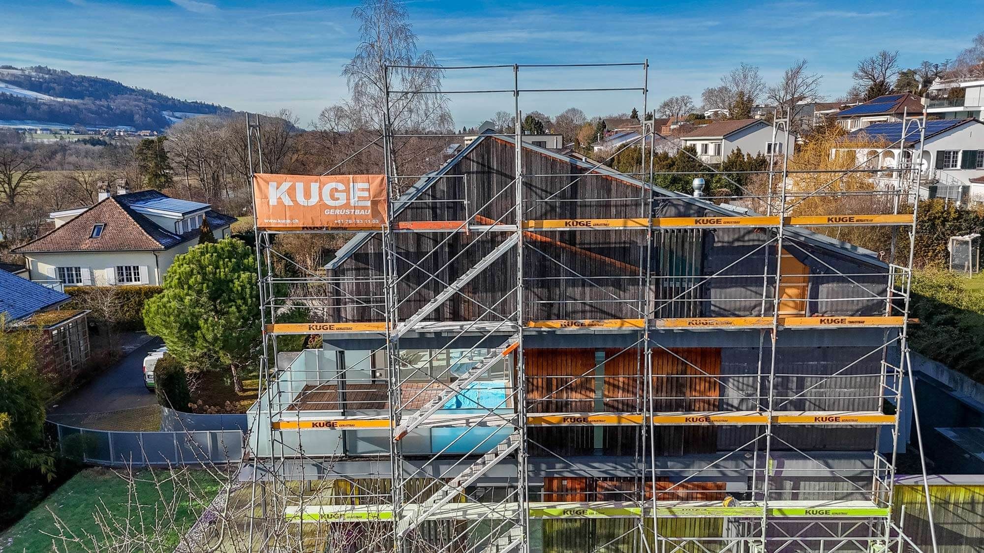 Gerüstbau-Projekt in der Region Zürich – Foto: KUGE Bau AG